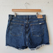 SIZE 16 | Levi’s Jean Shorts