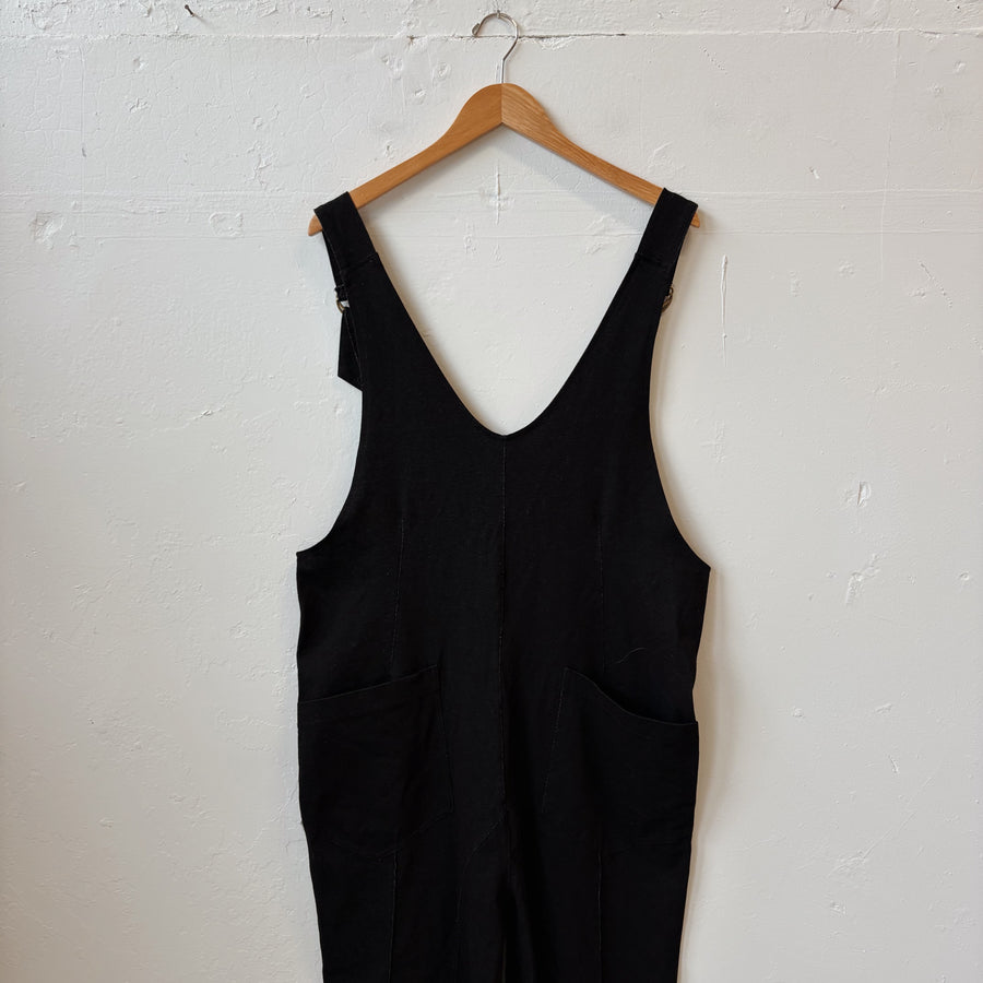 SIZE M | Black Jumpsuit