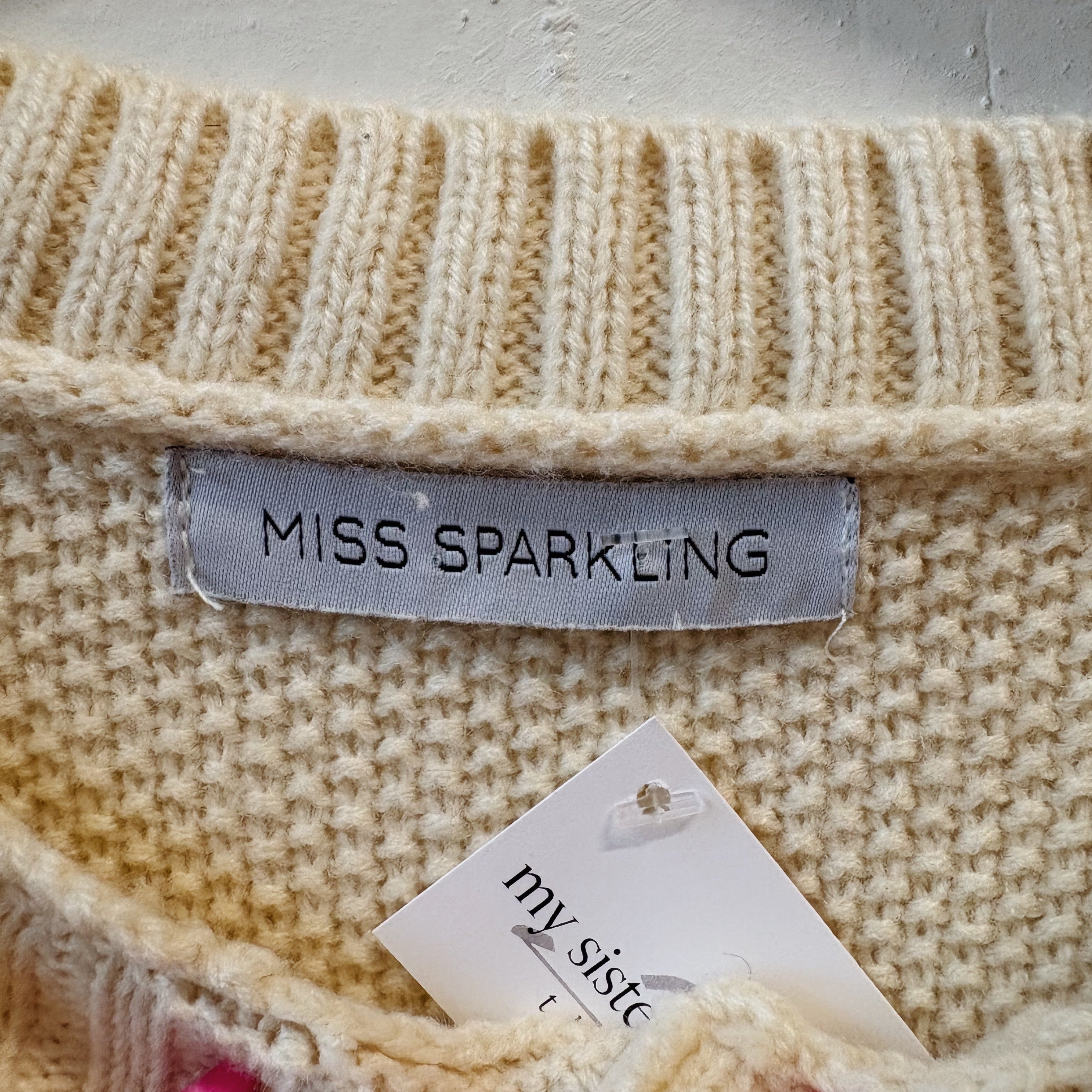 SIZE XL | Cream Light Sweater