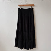 SIZE L | Black Skirt