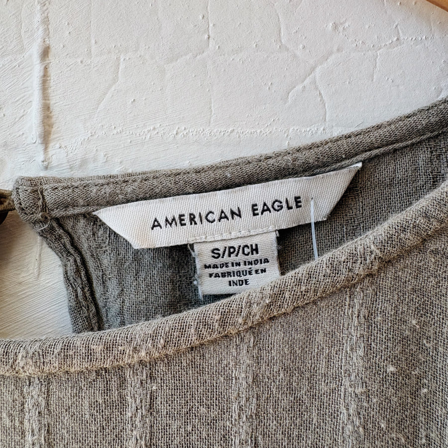 SIZE S | AE Green Top