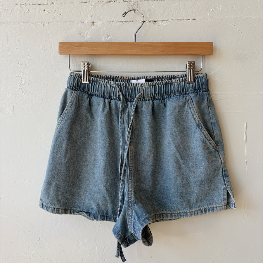 SIZE 4 | ASOS Shorts