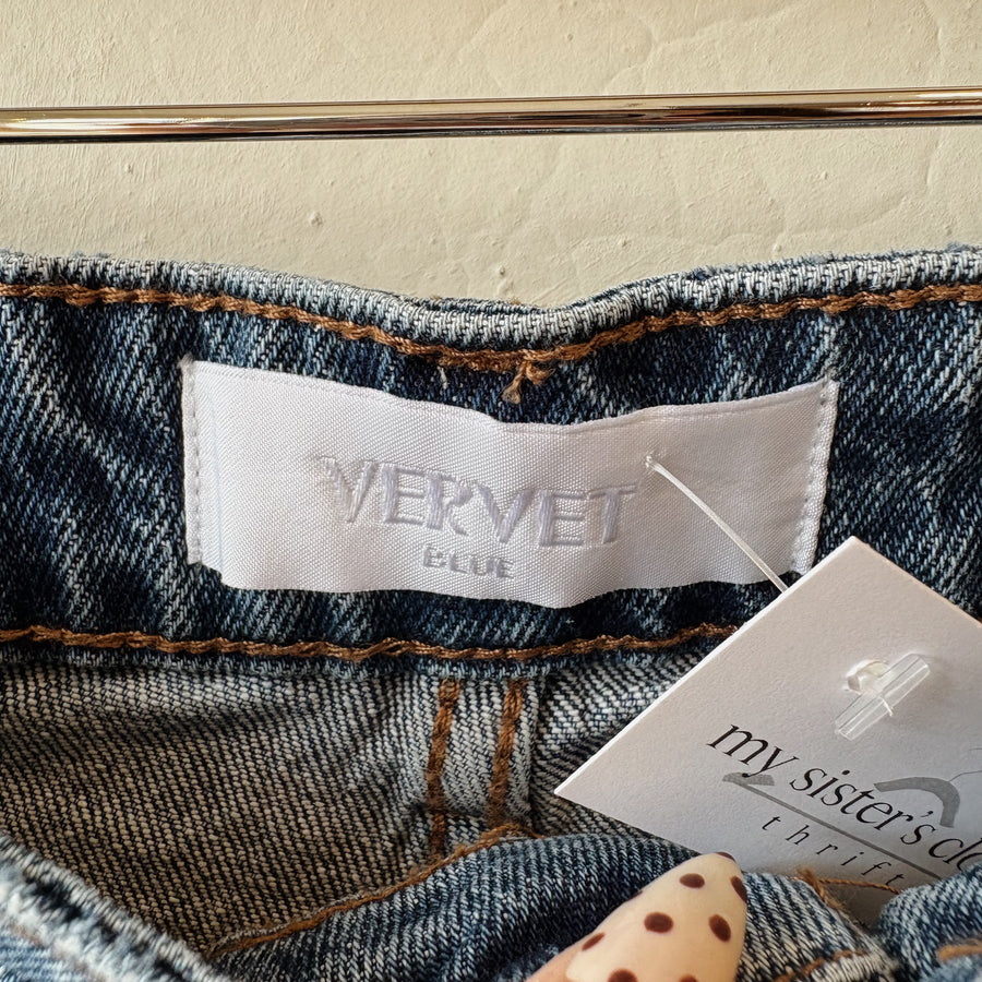 SIZE 28 | Denim Shorts