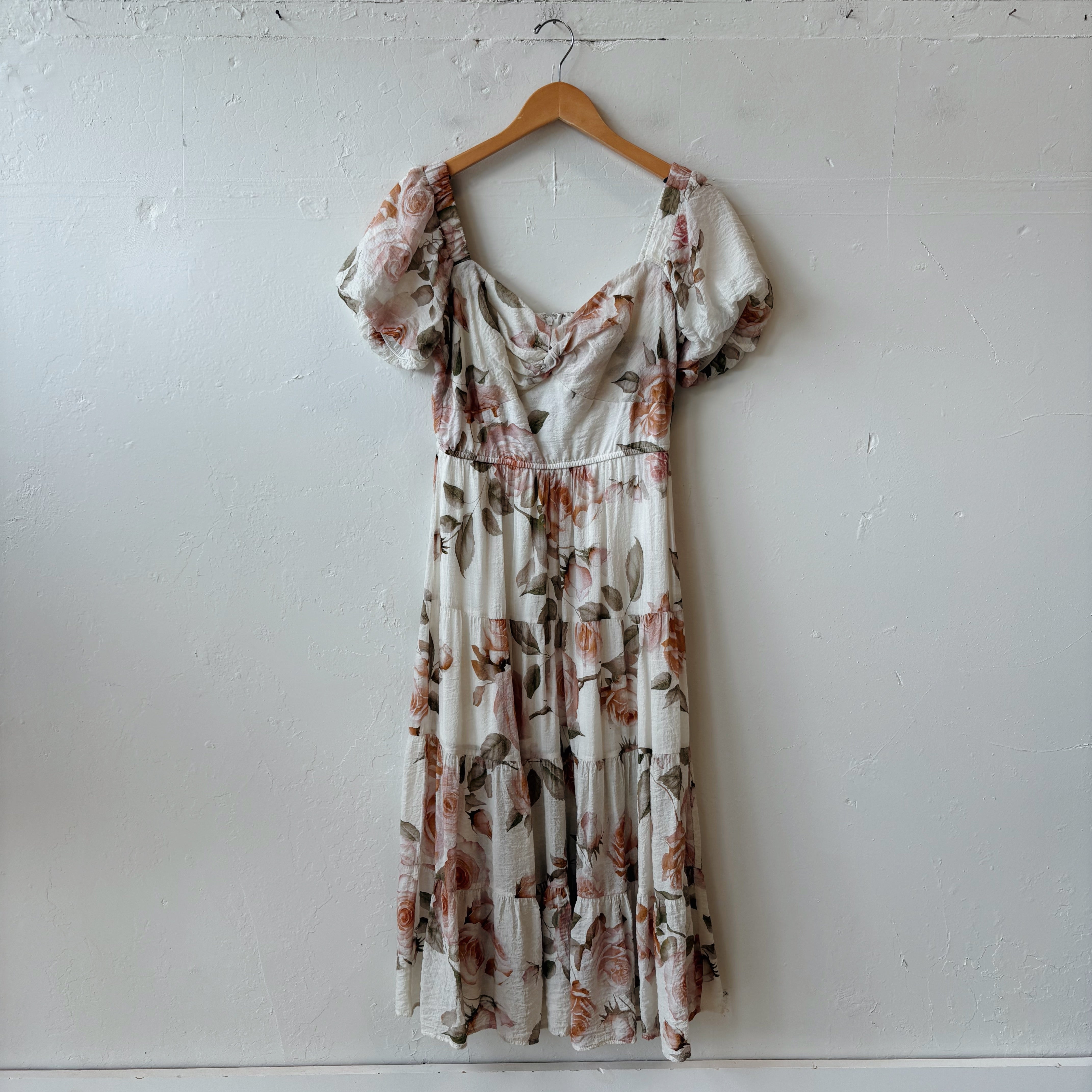 SIZE M | Altar’d State Floral Dress