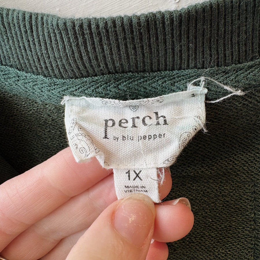 SIZE XL | Green Textured Top