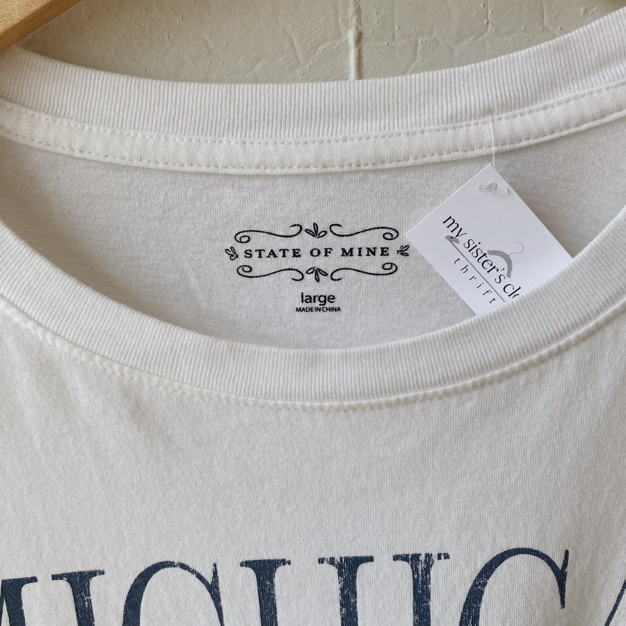 Size L | Graphic Tee