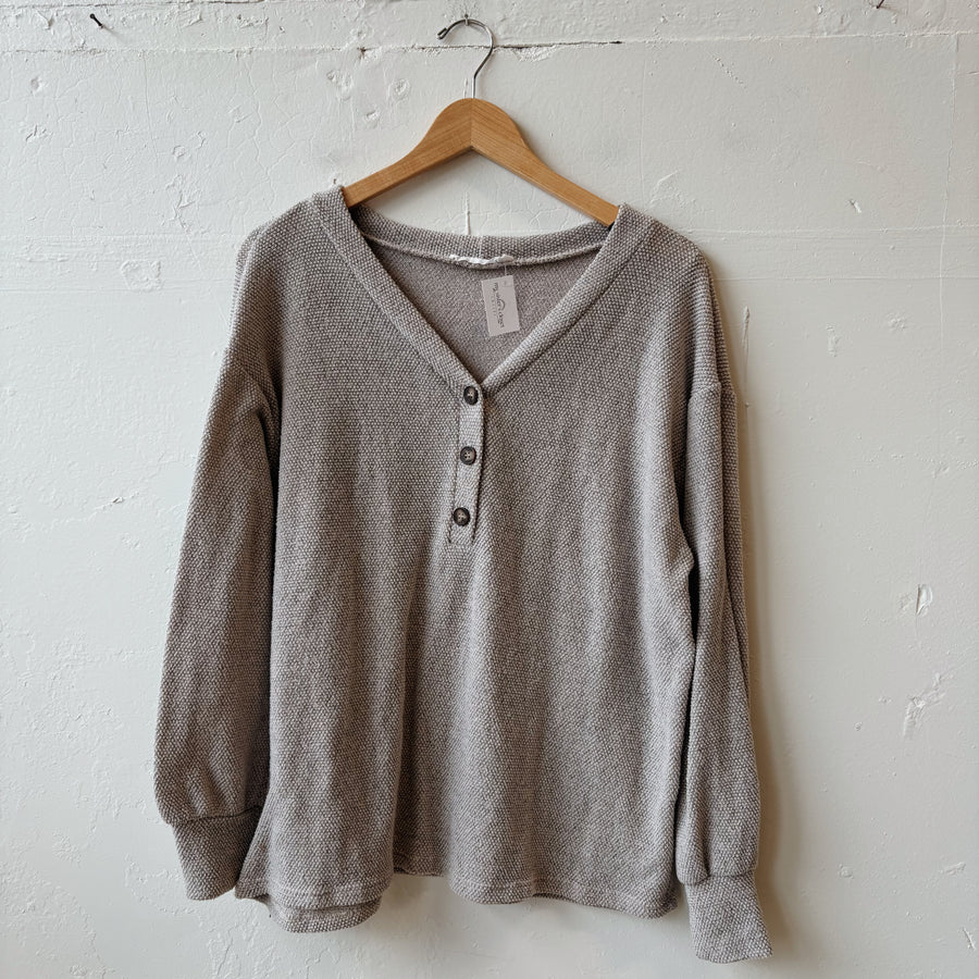SIZE XL | Light Sweater Top