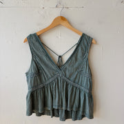 SIZE XS | Detailed Tank Top