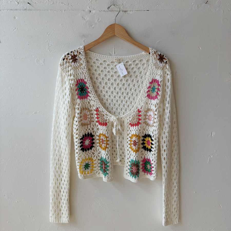 Size L | Crocheted Top