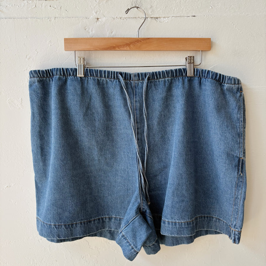 SIZE XL | Drawstring Shorts