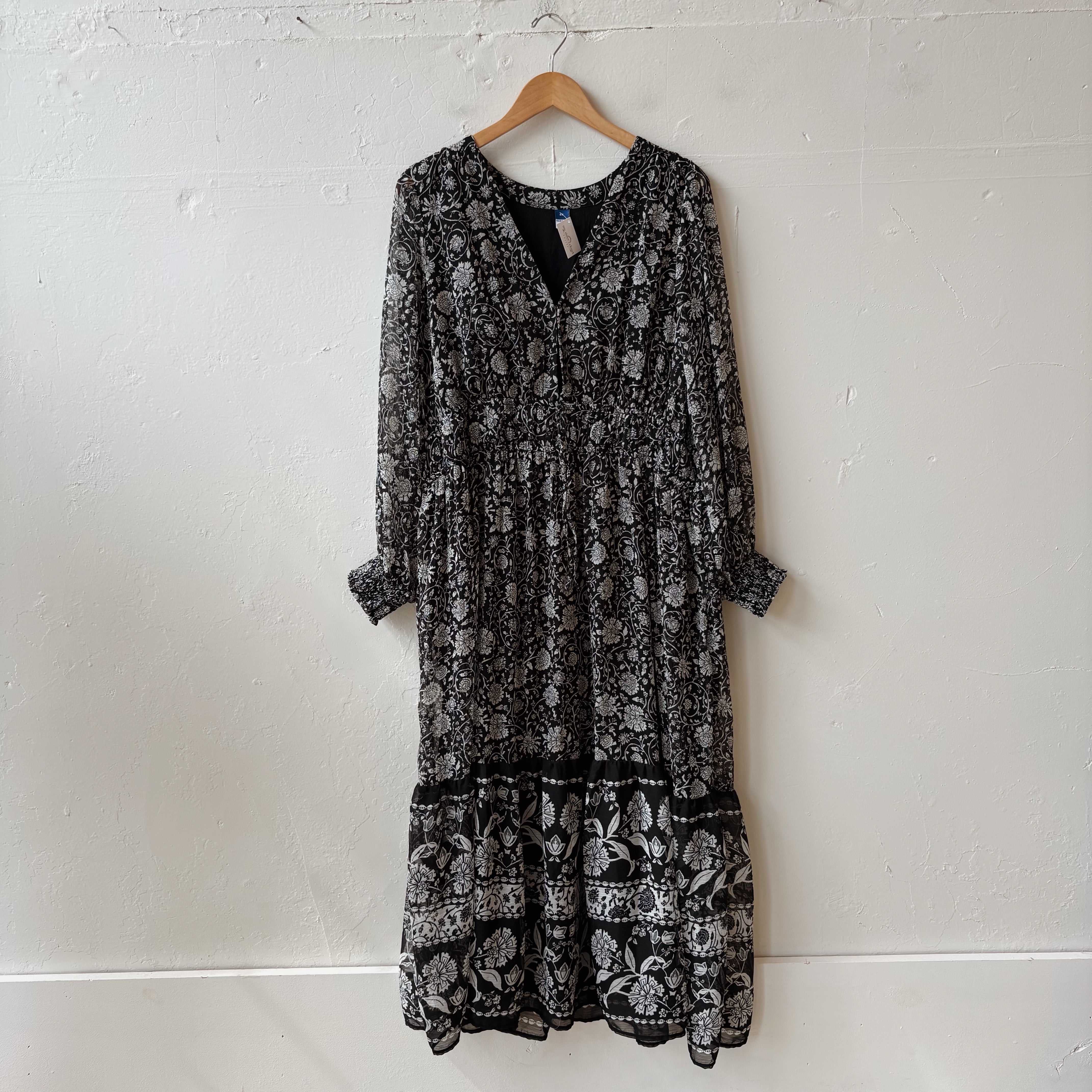 SIZE 2X | Black Floral Dress