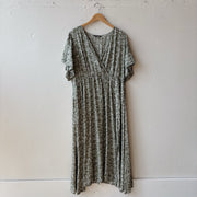 SIZE 20 | Green Floral Dress