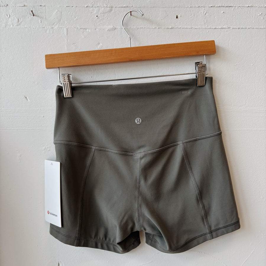 SIZE 8 | Lululemon Shorts