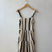 SIZE M | Black & White Detailed Dress