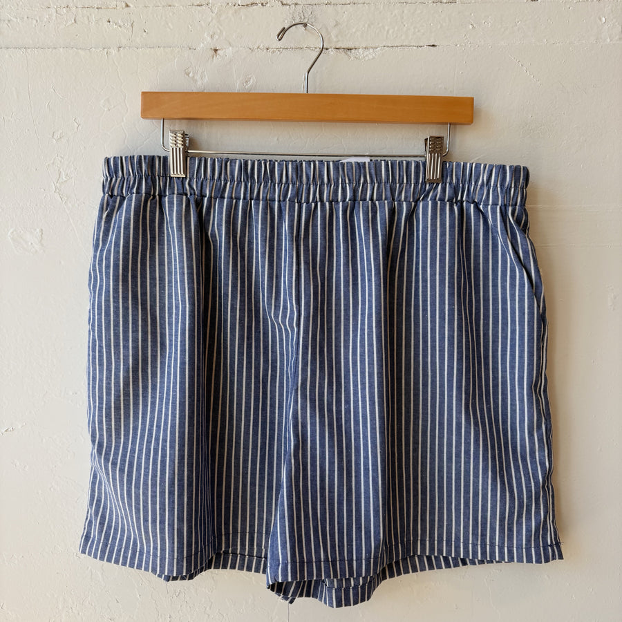 SIZE XXL | Striped Shorts