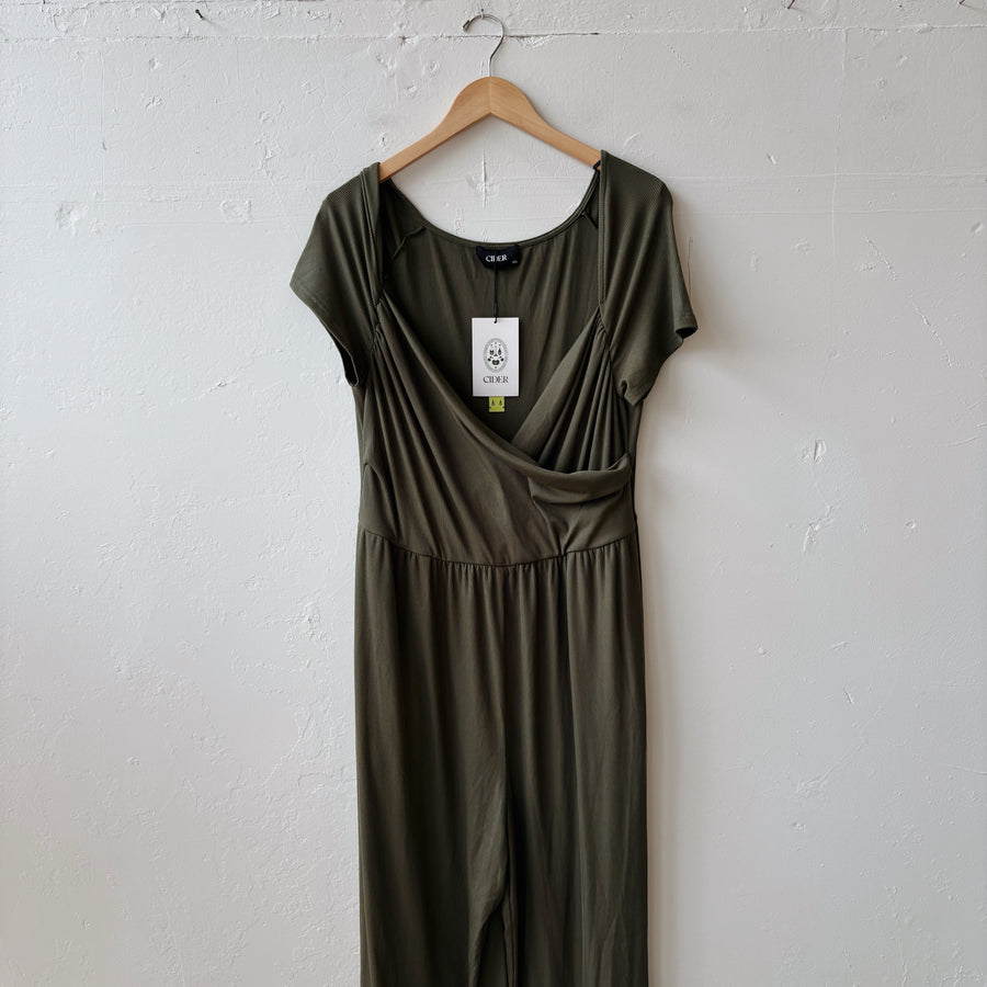 SIZE 1XL | Green Jumpsuit