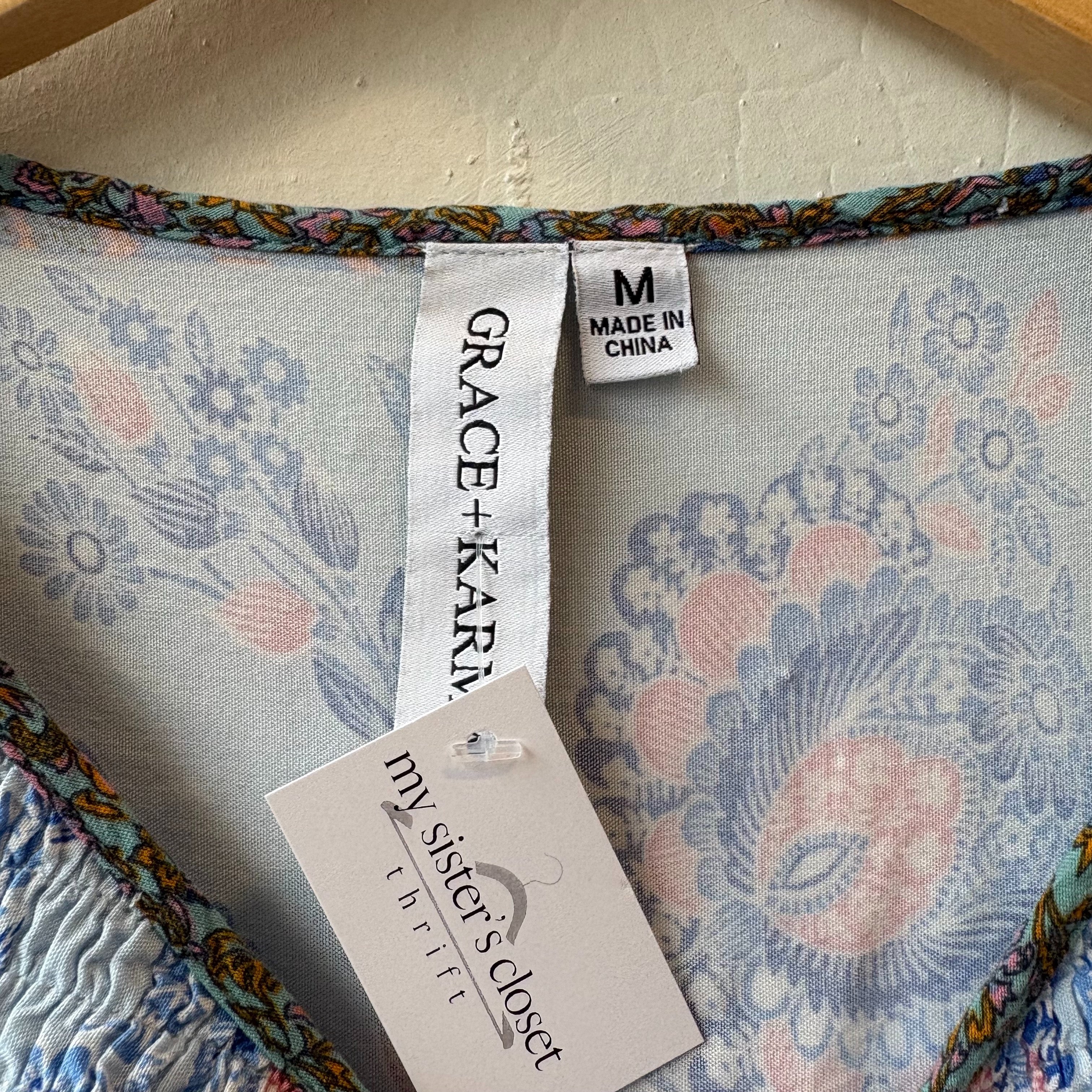 SIZE M | Blue Patterned Top