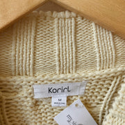 Size M | Black & White Sweater