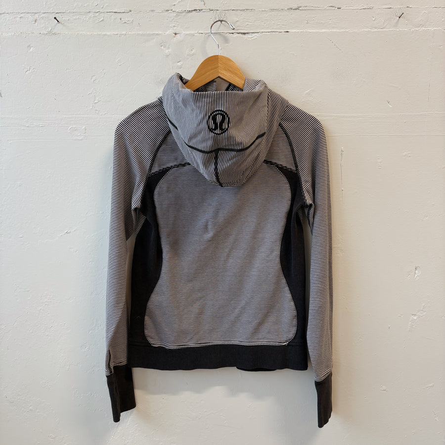 SIZE 6 | Lululemon Zip Up