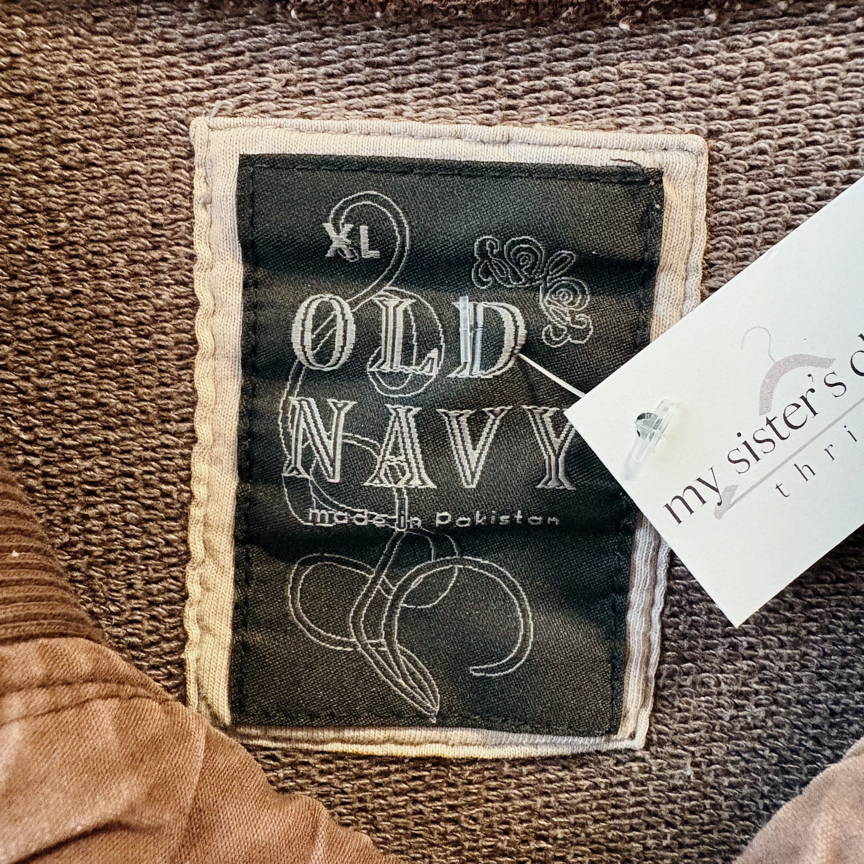 SIZE XL | Brown Quarter Button Up