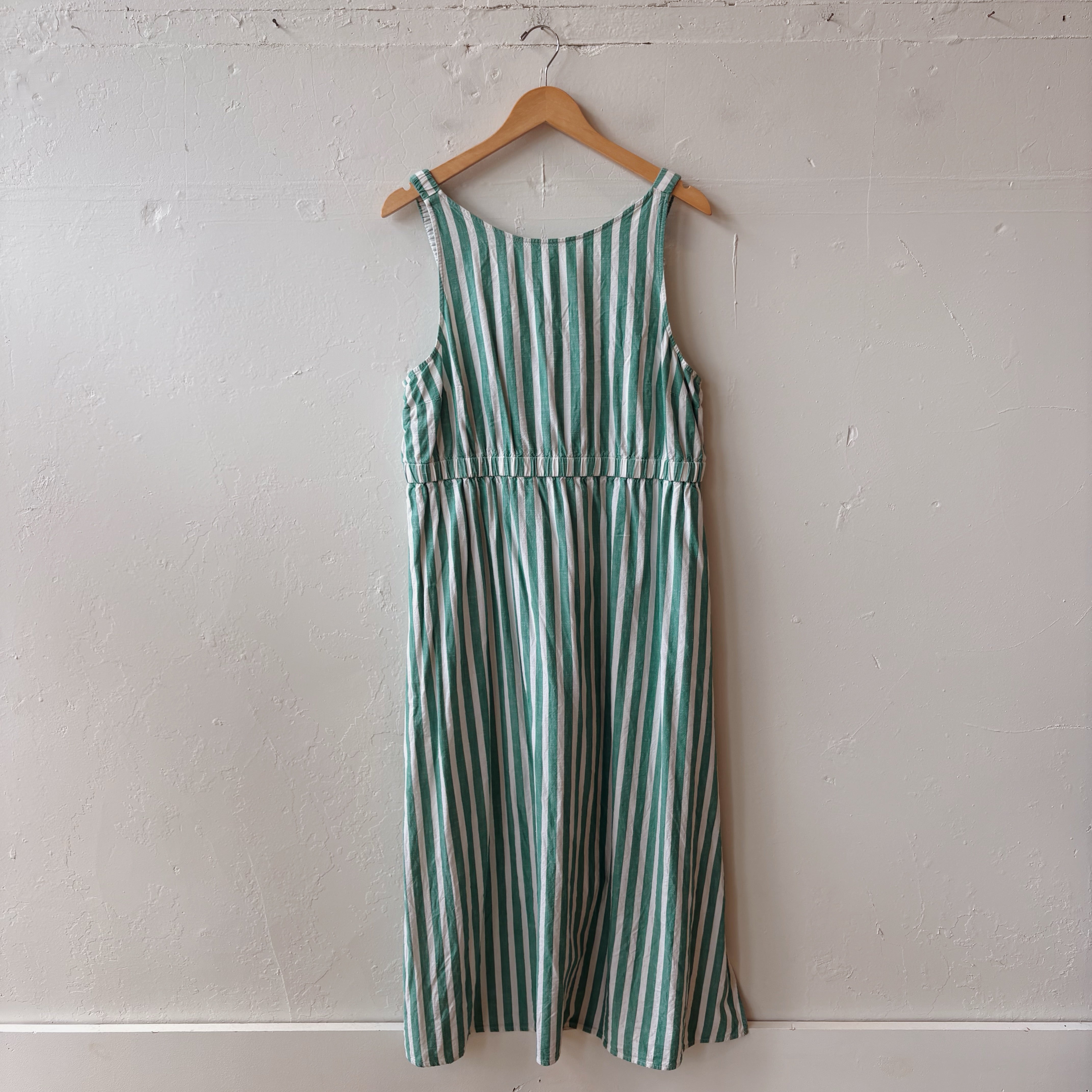 SIZE XL | Green Striped Dress