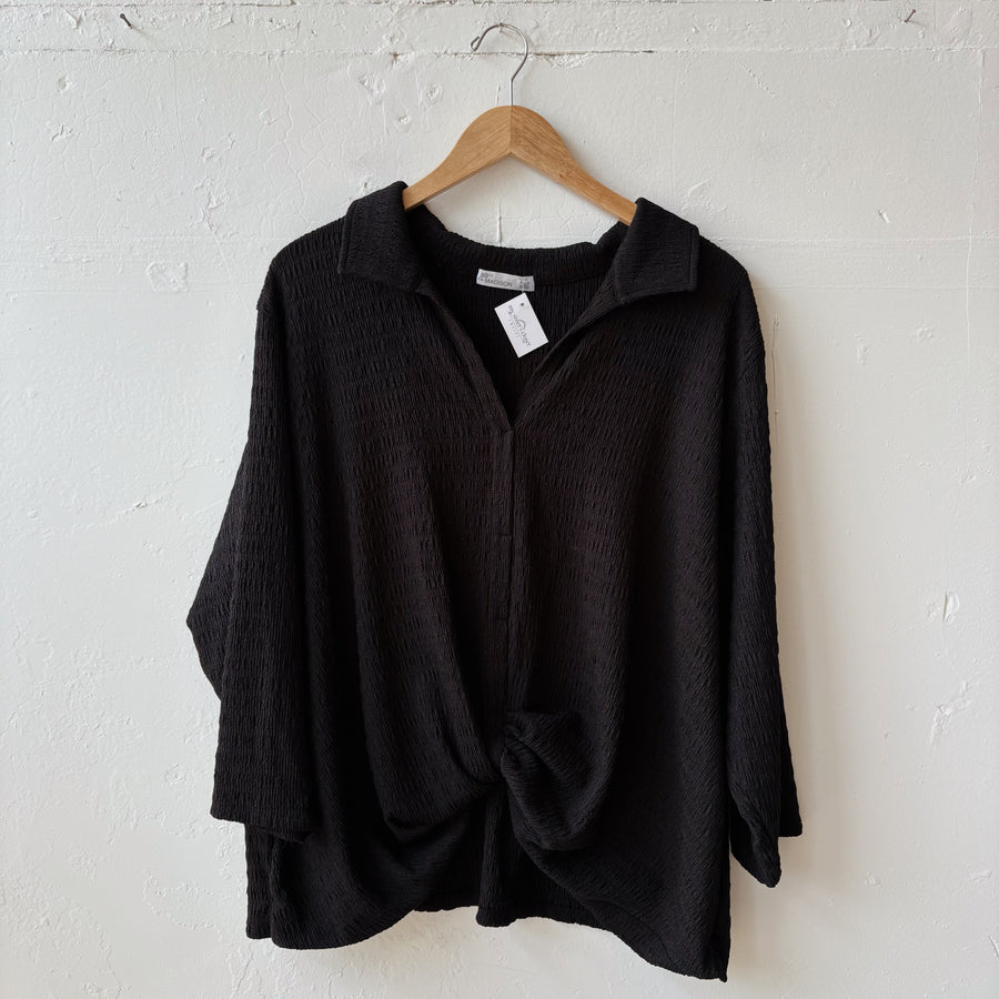 SIZE XXL | Textured Black Top