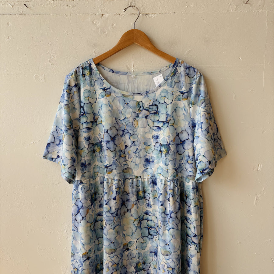 SIZE XXL | Blue Floral Dress