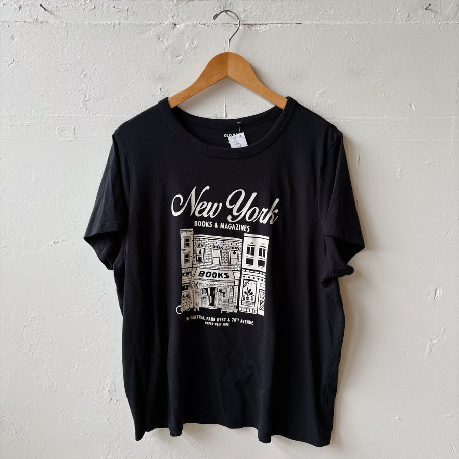 SIZE XL | Black Graphic T-Shirt