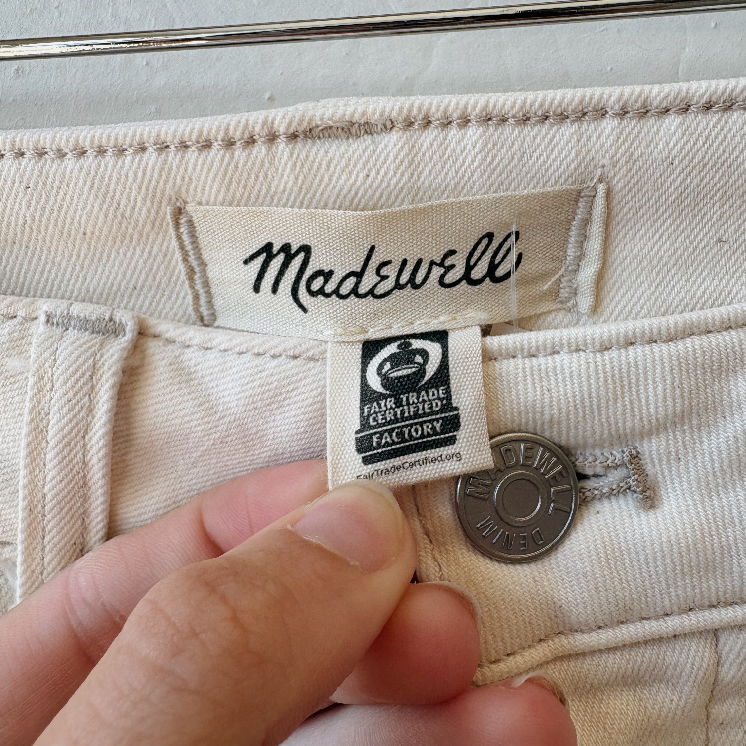 SIZE 25P | Madewell Cream Jeans