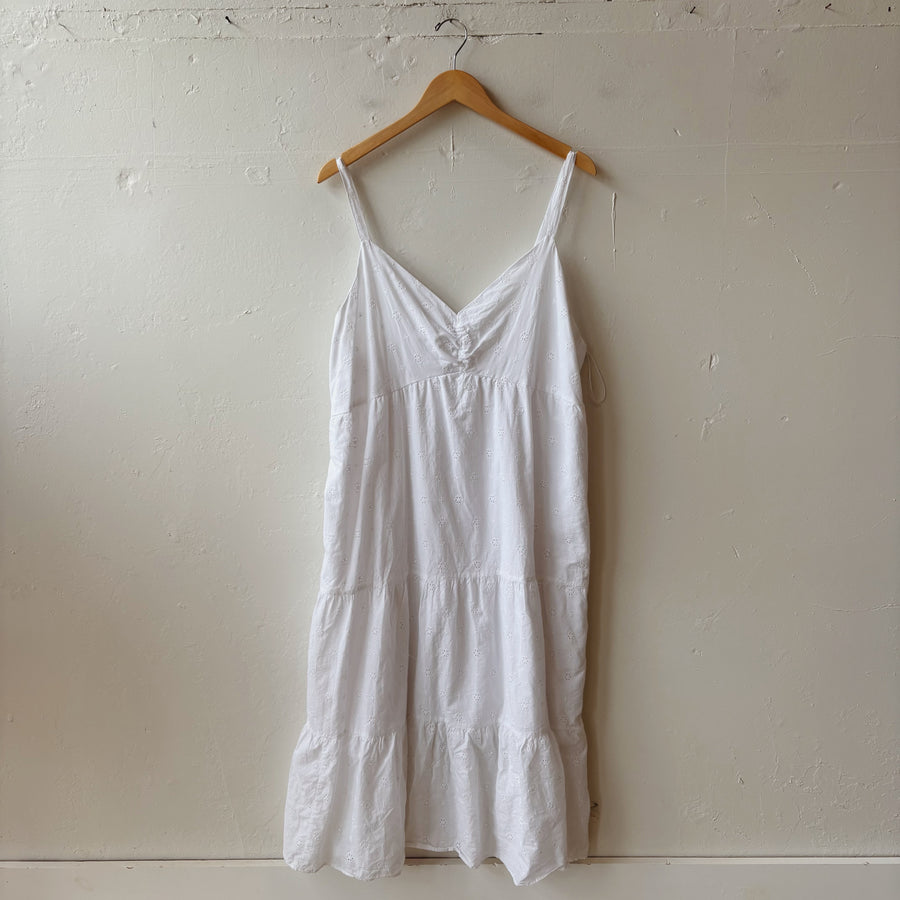 SIZE 2X | White Dress