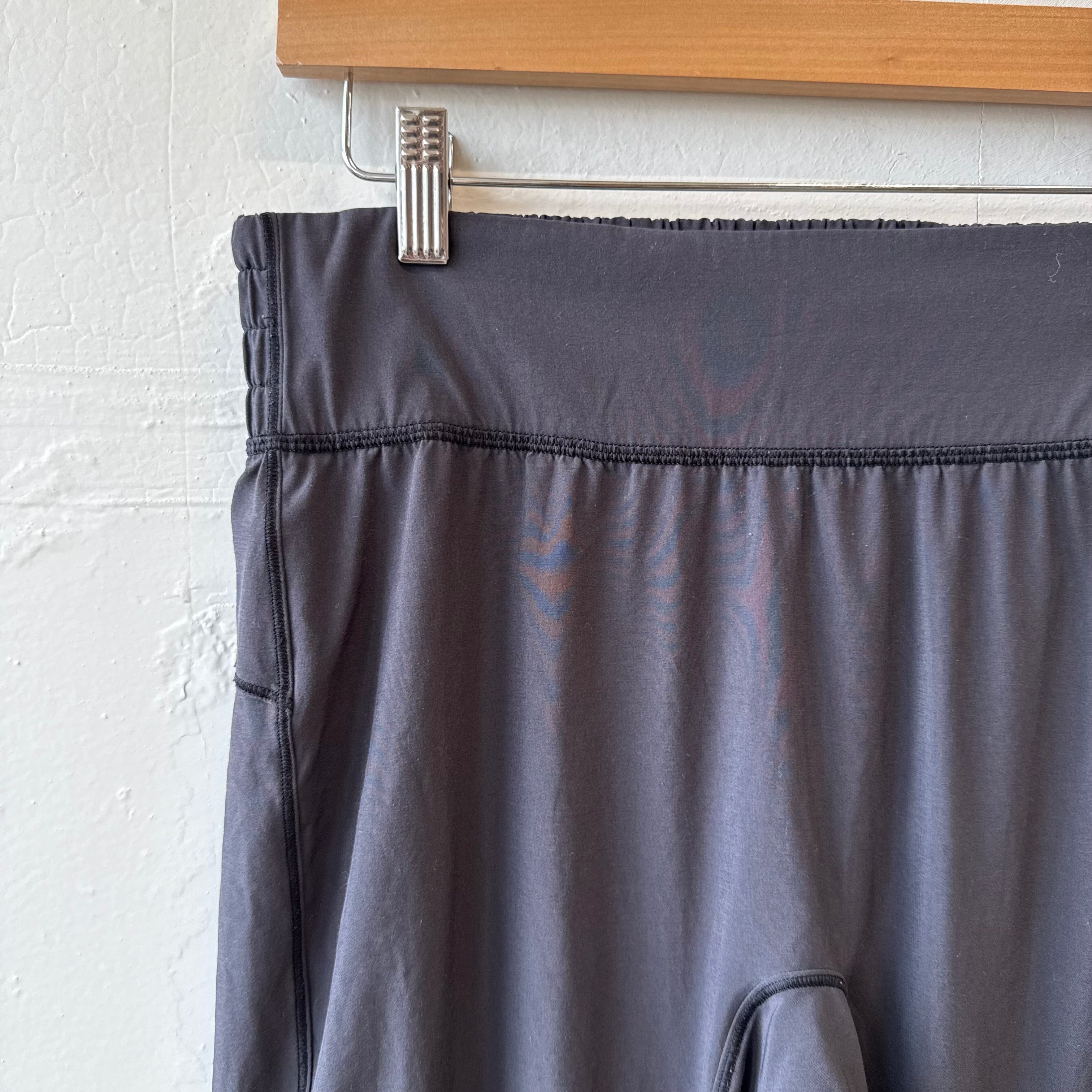 SIZE 8 | Lululemon Pants