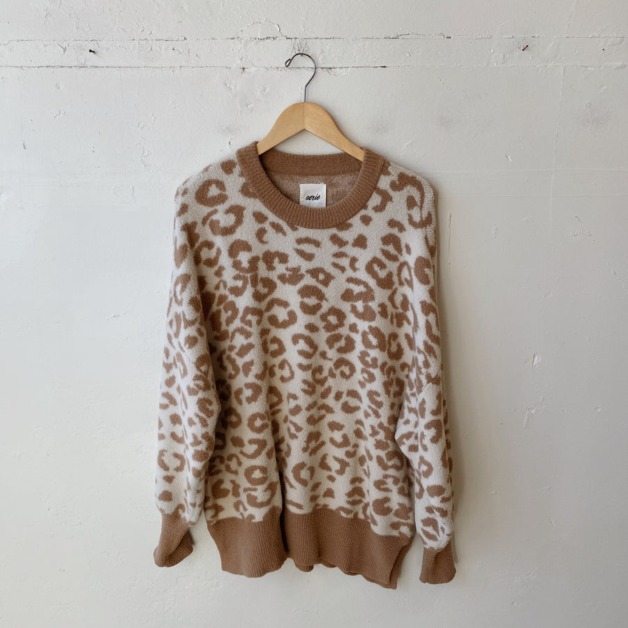 SIZE L | Aerie Leopard Print Sweater