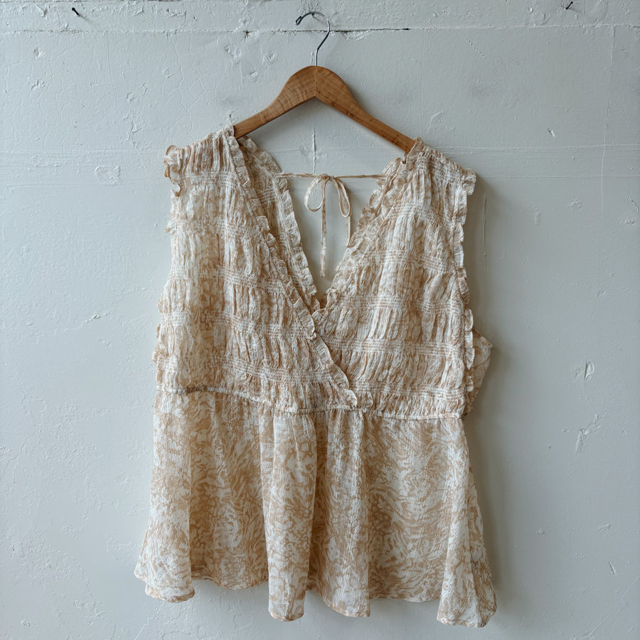 SIZE 3X | Neutral Top