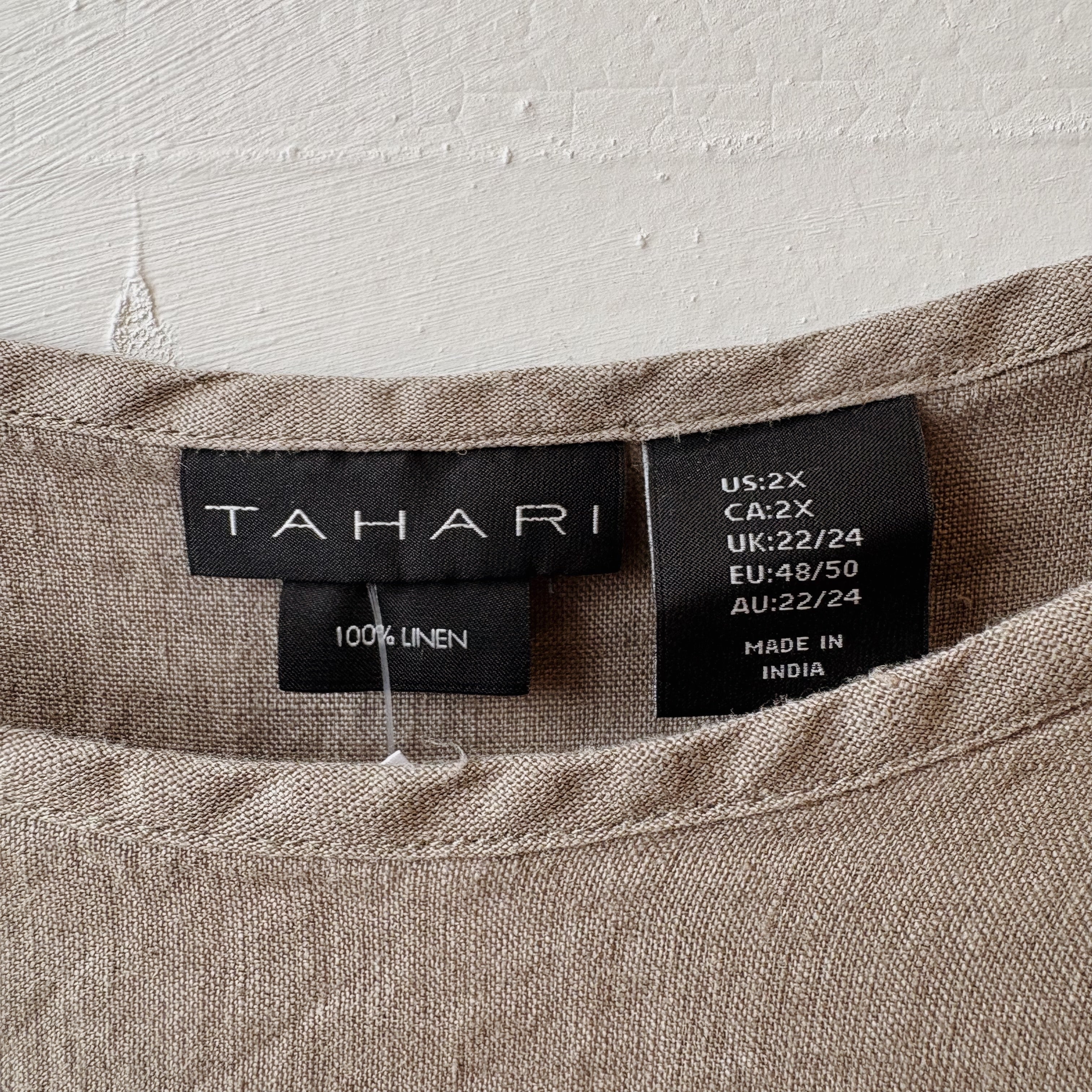 SIZE 2X | Green Linen Top