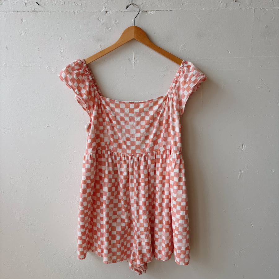 SIZE XL | AE Gingham Romper