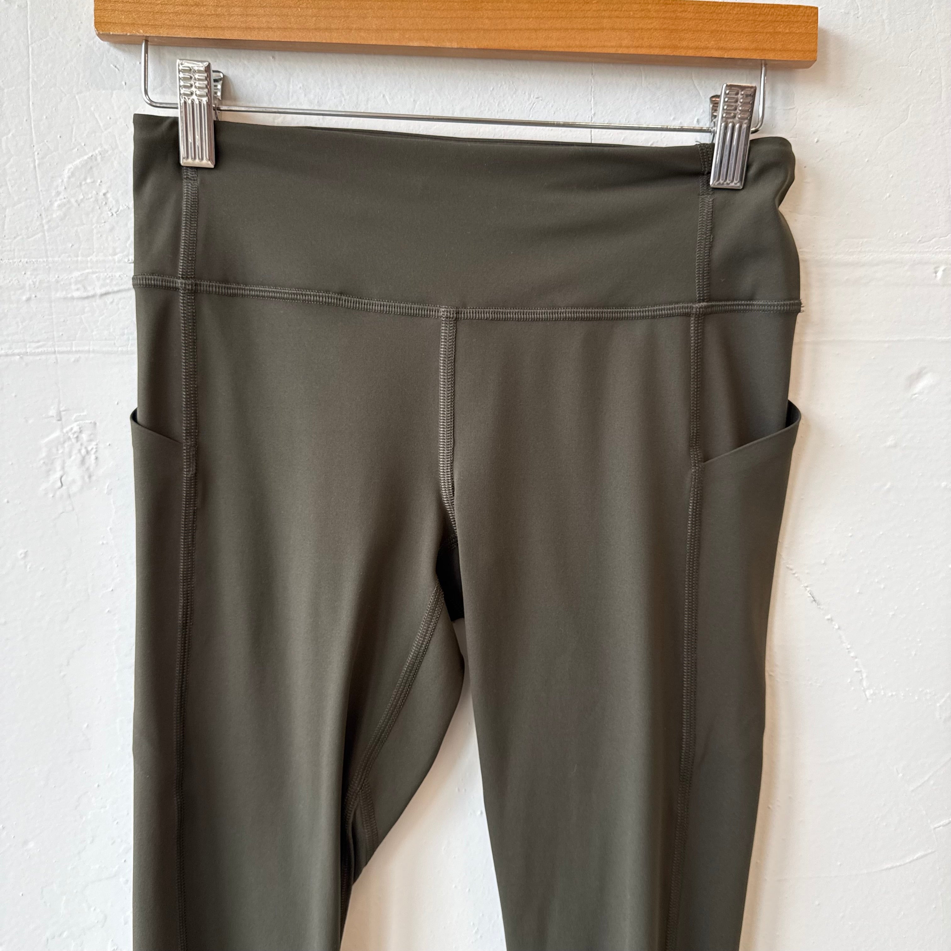 SIZE 4 | 3/4 Length Green Lululemon