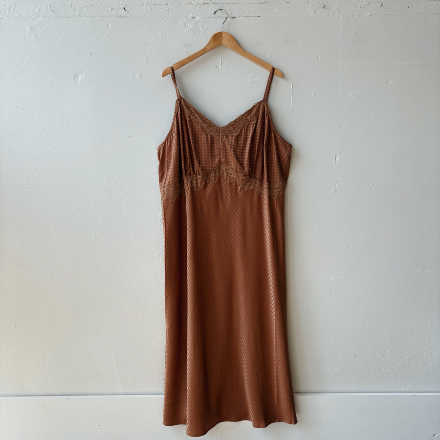 SIZE 3 | Brown Detailed Dress