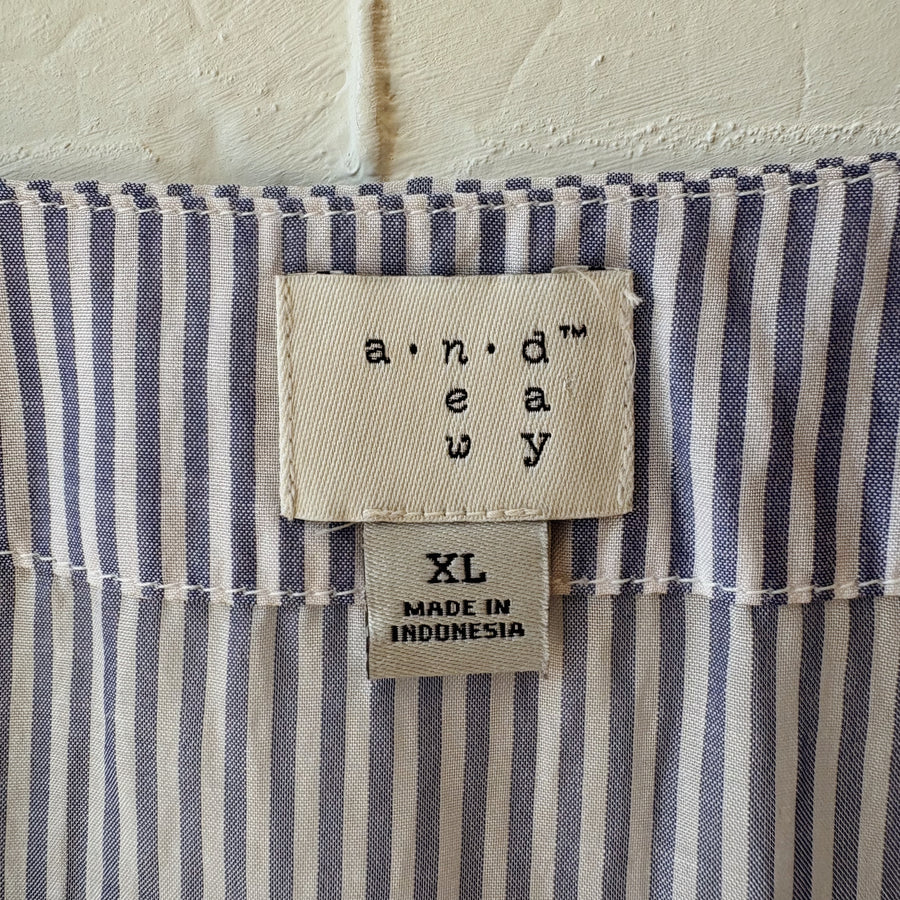SIZE XL | Striped Top