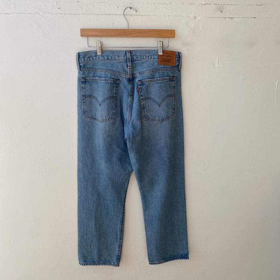 SIZE 30 | Straight Jeans