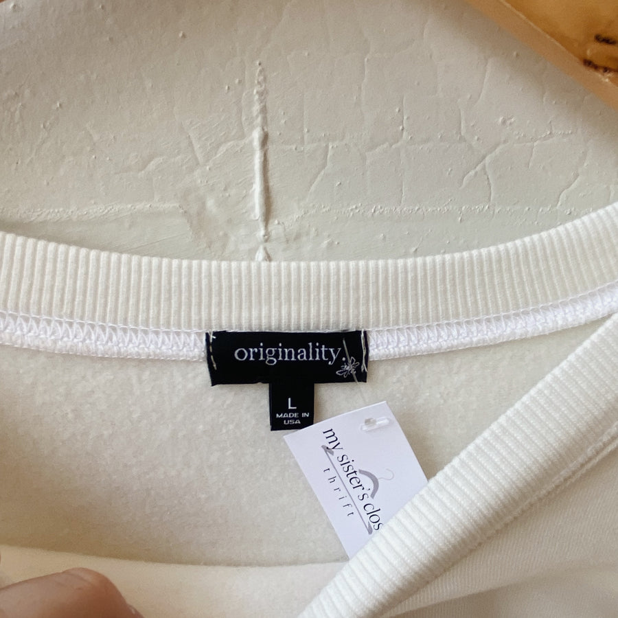 Size L | Cherry Crewneck