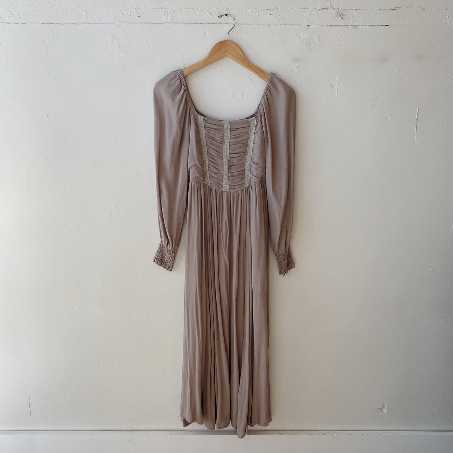 SIZE S | Detailed Dress