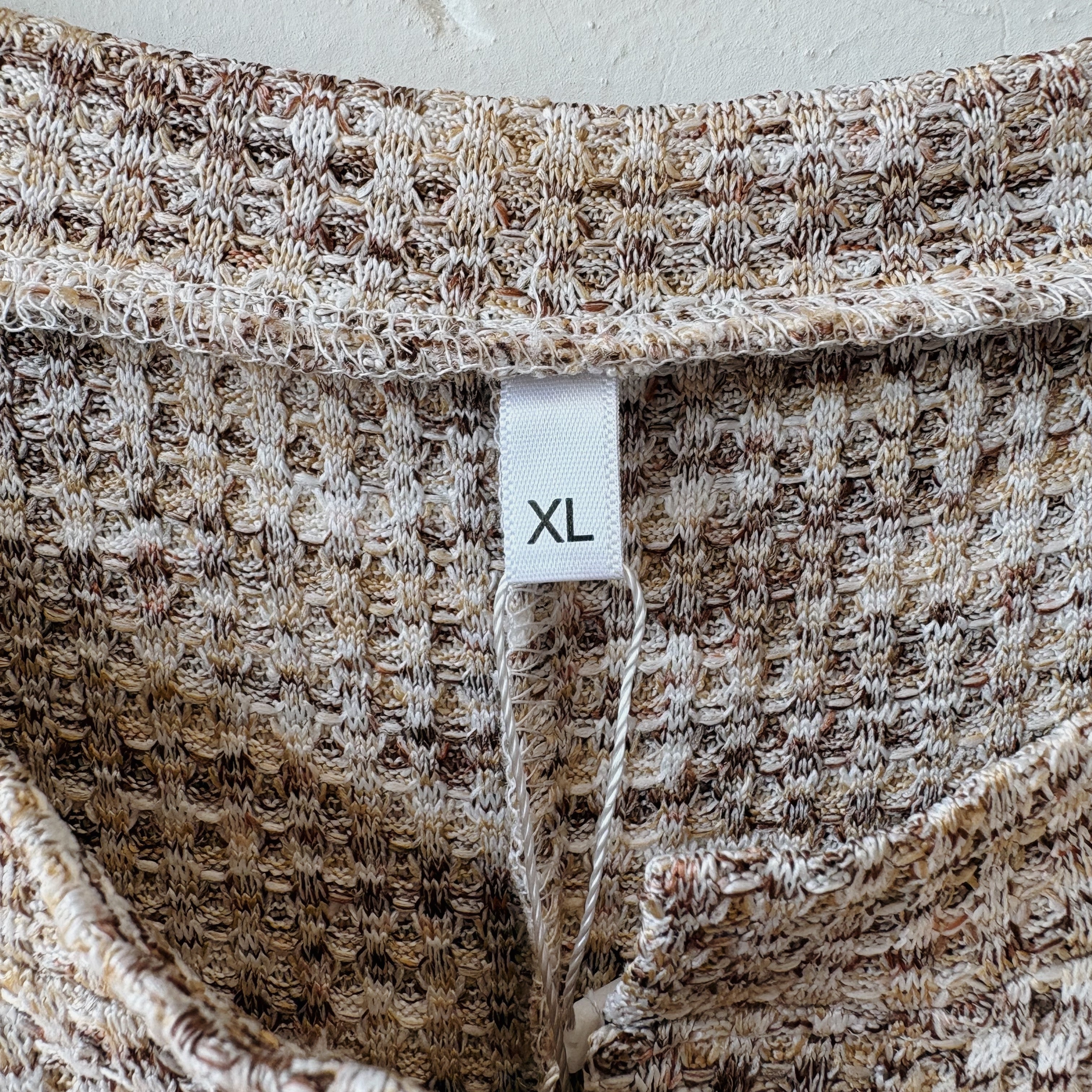 SIZE XL | Brown Textured Top